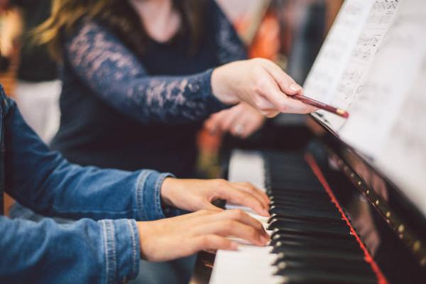 Craft Your Musical Path with Our Diverse Courses